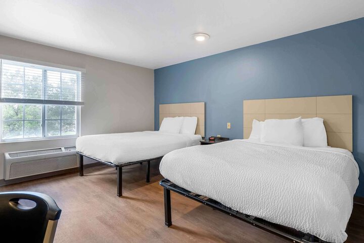 WoodSpring Suites Orlando South