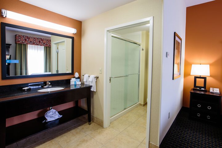 Room 60 of 94