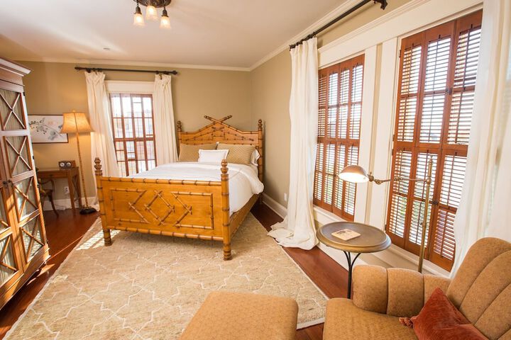 Room 15 of 24