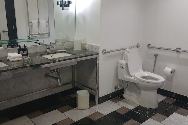 Room 10 of 59