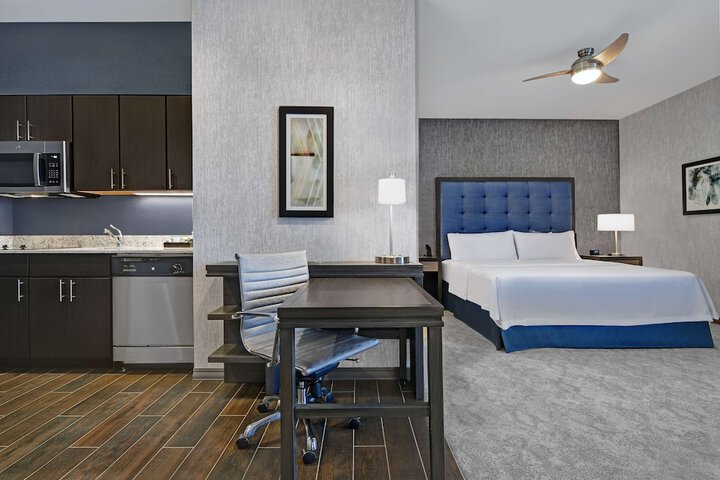 Room 19 of 47