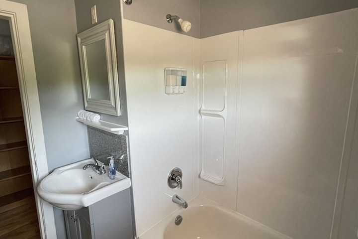 Room 14 of 24