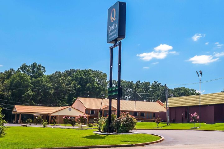 Hotel 4 of 60