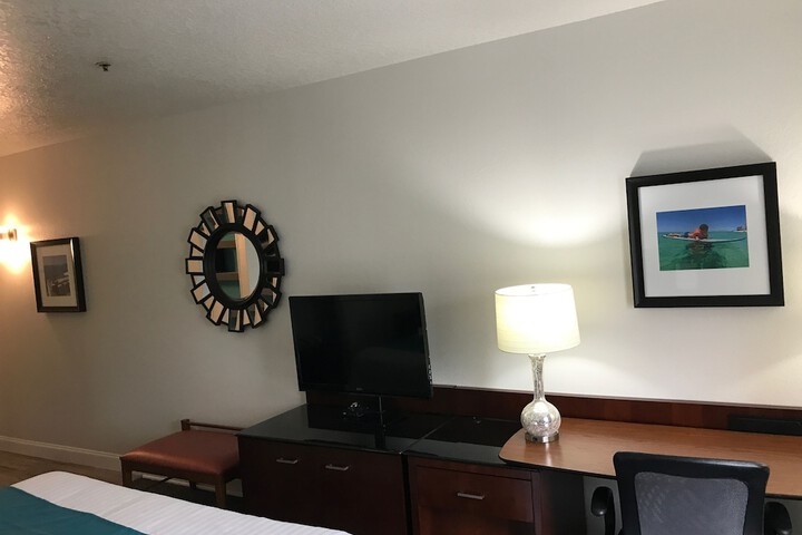 Room 51 of 76