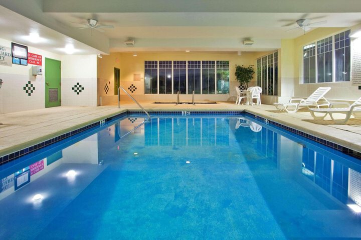 Pool 3 of 21