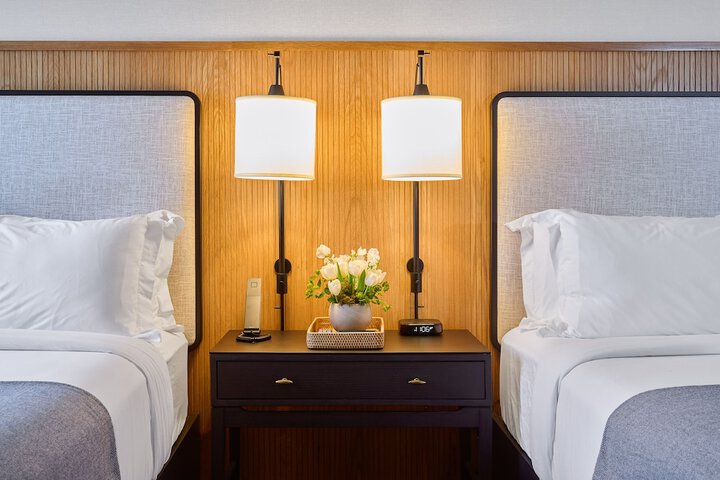 Room 20 of 35