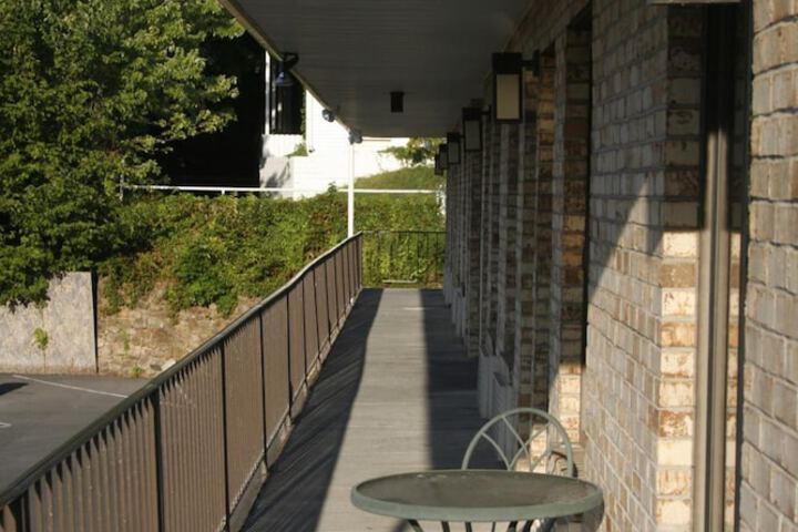 Terrace/Patio 24 of 25