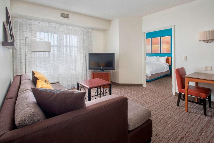 Residence Inn by Marriott Newark Elizabeth / Liberty International Airport