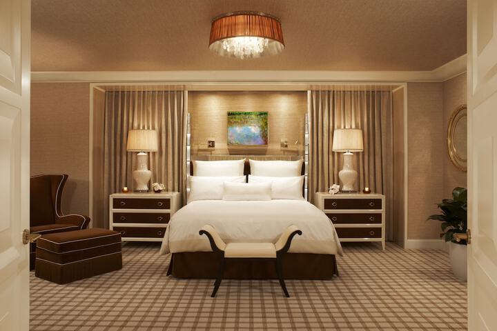 Room 28 of 65
