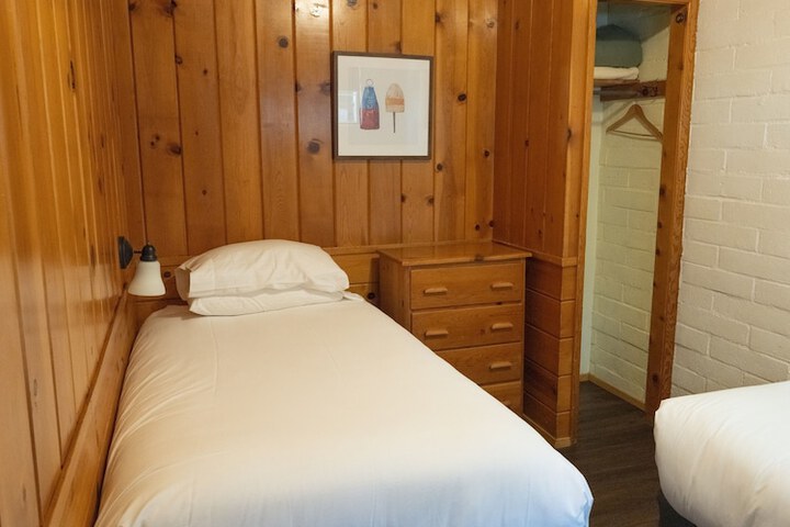Lake Front Cabins