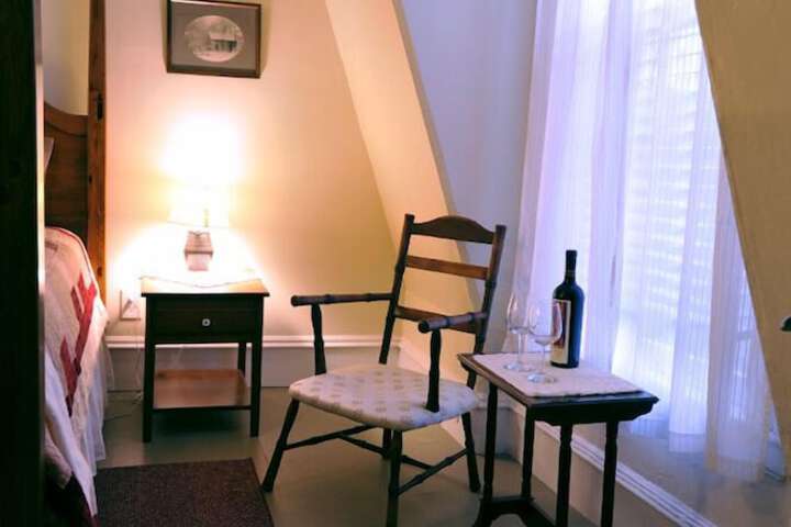 Room 17 of 24
