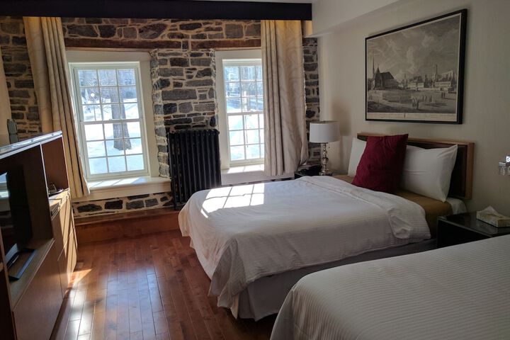 Room 18 of 42