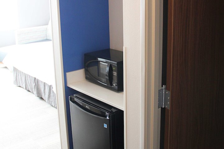 Holiday Inn Express & Suites Eau Claire West I-94 by IHG