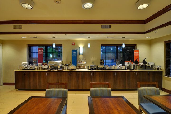 Breakfast/Coffee Service 58 of 67