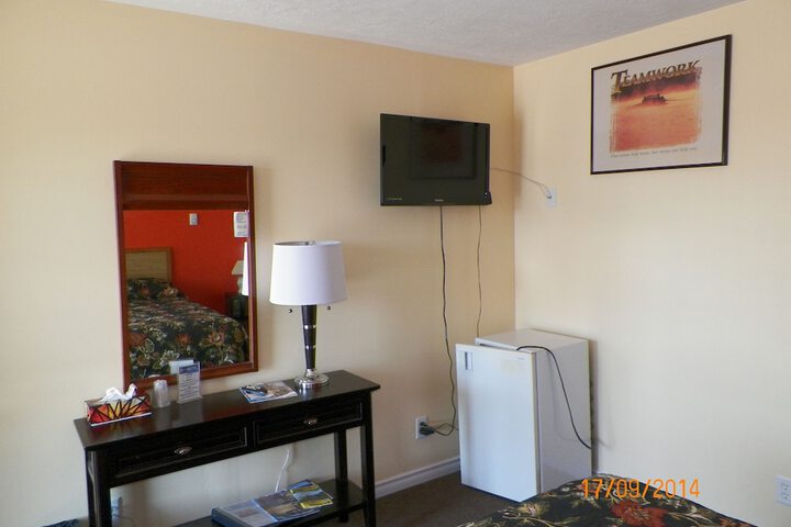 Room 47 of 85