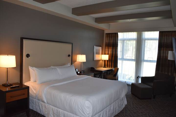Room 15 of 28