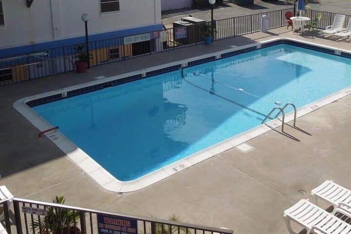 Pool 5 of 59