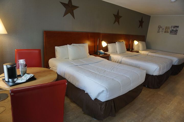 Room 36 of 65