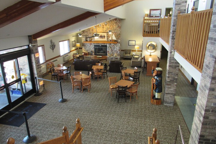 AmericInn by Wyndham Menominee
