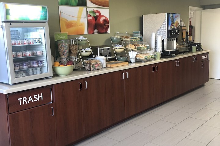 Quality Inn & Suites Somerset Downtown
