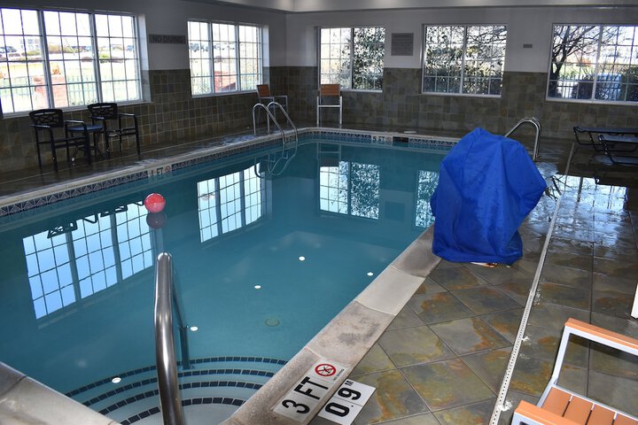 Country Inn & Suites by Radisson Hagerstown, MD