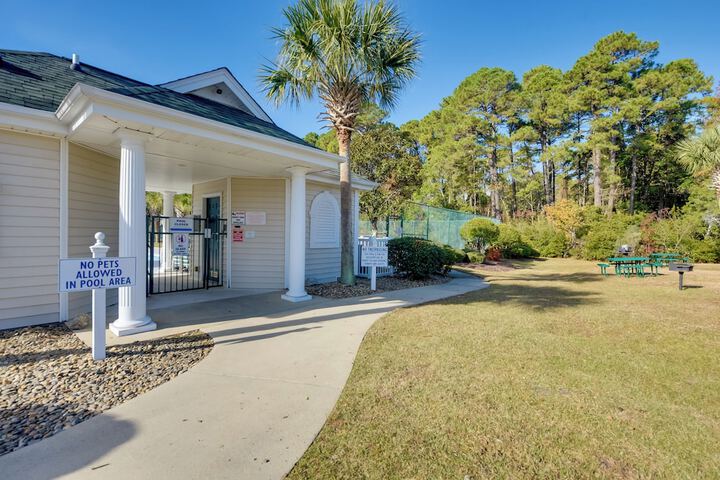 Golf Swim & Explore: Sunset Beach Family Condo!