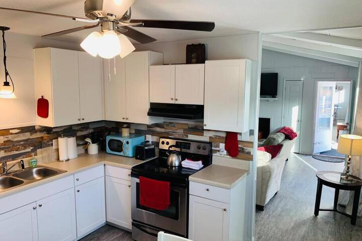 Mountain Vibes at Hidden Pond Lodge - 3beds / 2bth