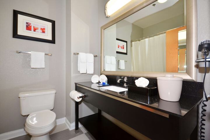 Room 14 of 20