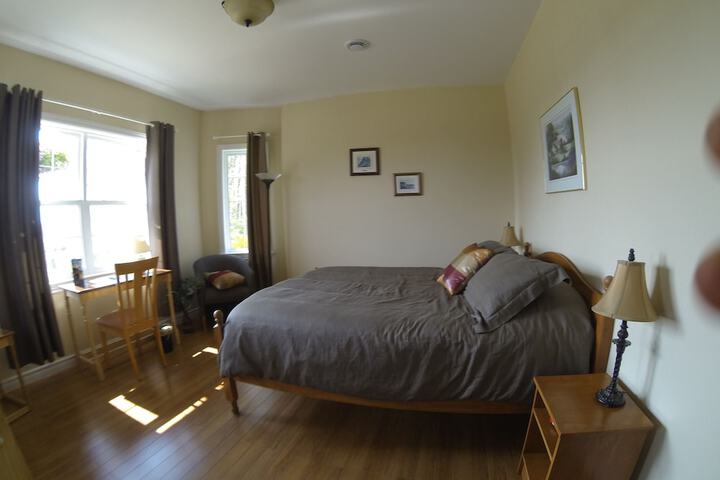 Room 28 of 36