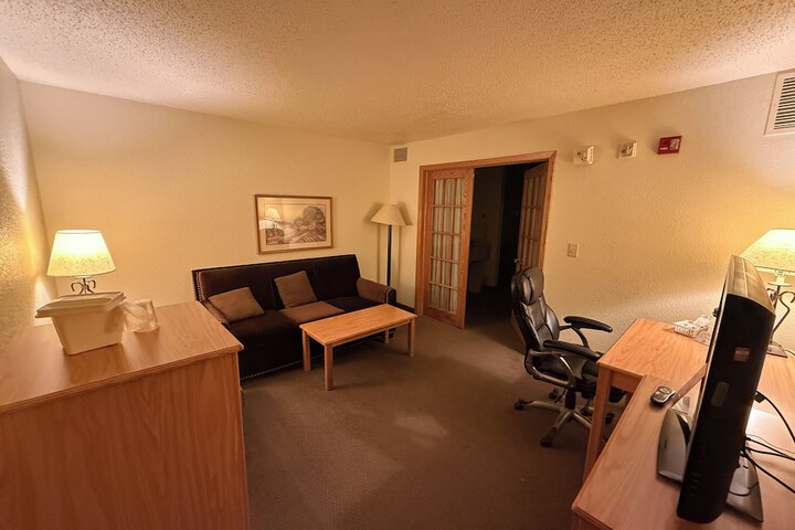 Rodeway Inn Hesston