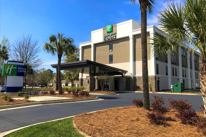 Holiday Inn Express Statesboro by IHG