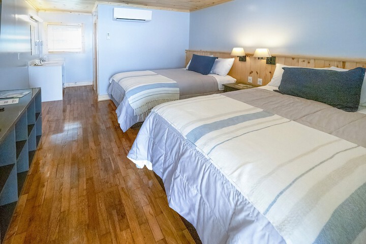 Room 27 of 36
