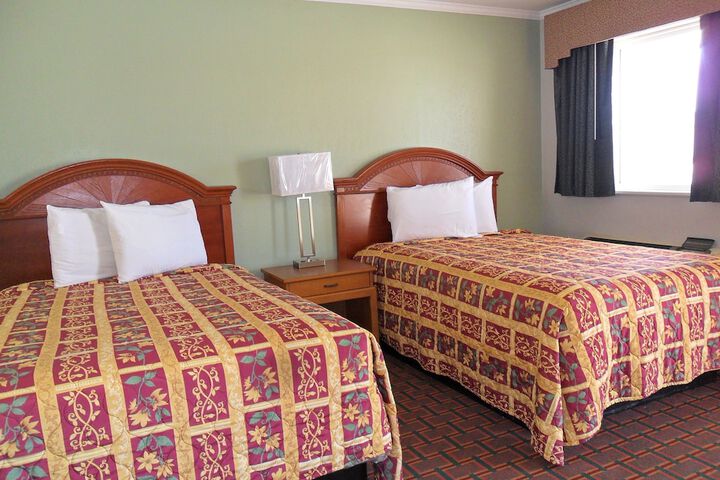 Room 5 of 41