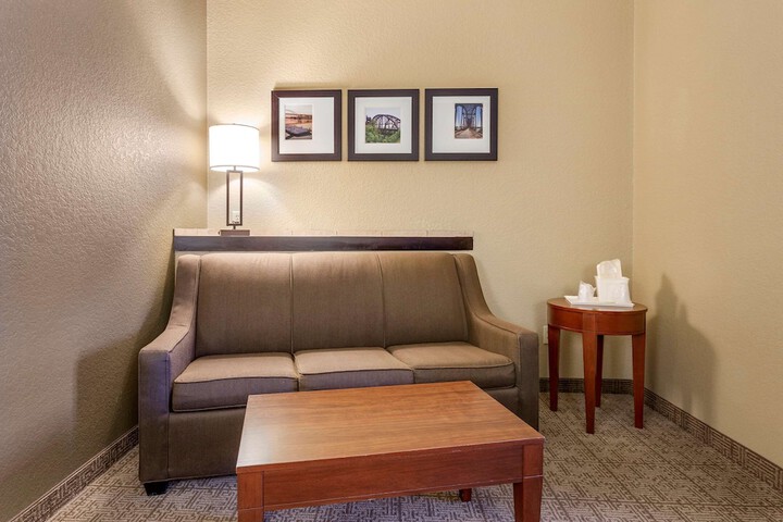 Room 13 of 29