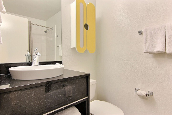 Room 26 of 31