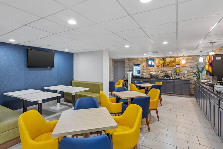 Comfort Inn Dunmore - Scranton East