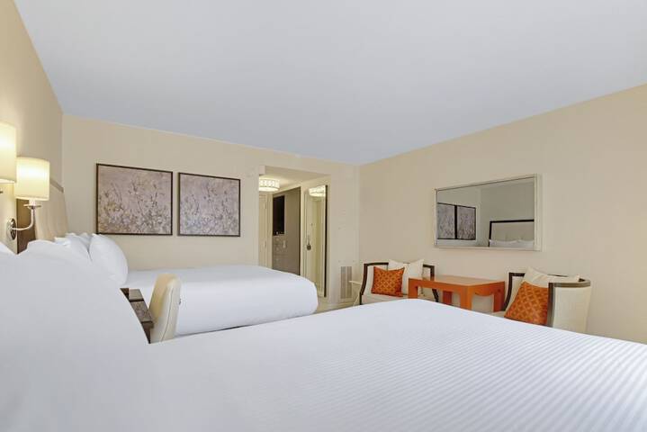 The H Hotel