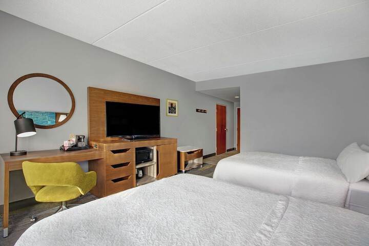 Room 15 of 44