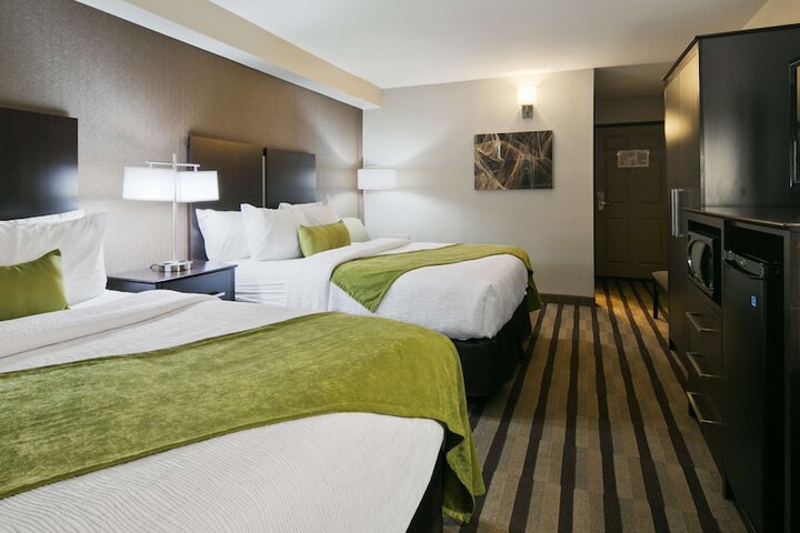 Room 21 of 27