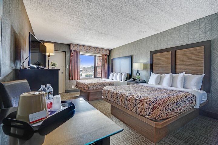 Blue Creek Inn