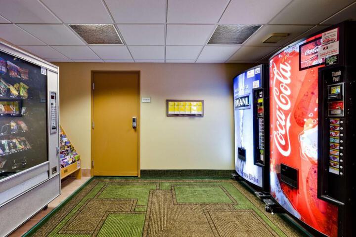La Quinta Inn & Suites by Wyndham Chicago Willowbrook