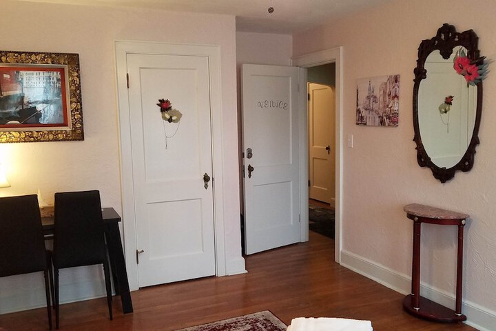 Room 6 of 47