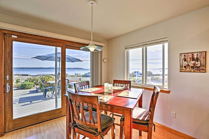 Birch Bay Waterfront Home - Steps to Beach!
