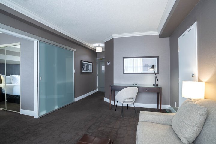 Room 31 of 53