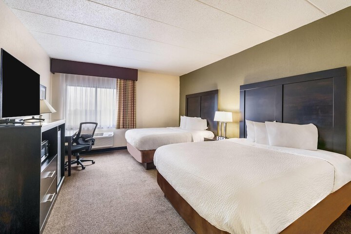 Baymont by Wyndham Janesville