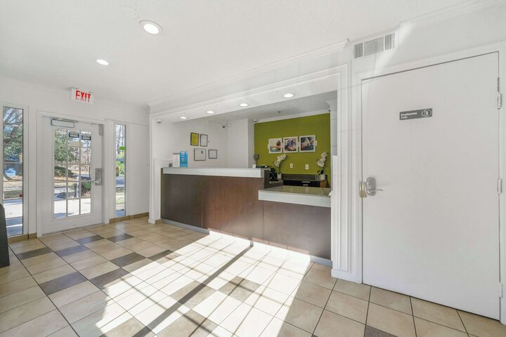 Studio 6 Extended Stay Tucker GA Atlanta Northlake