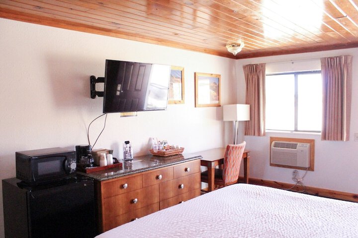 Room 16 of 20