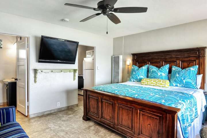 Beachcomber Inn
