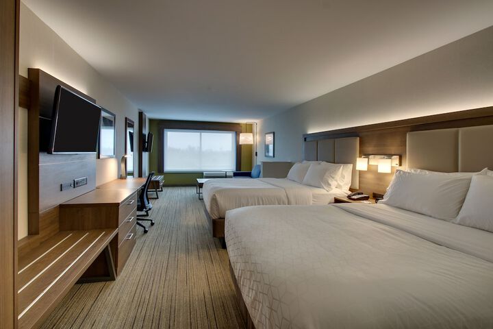 Room 16 of 43