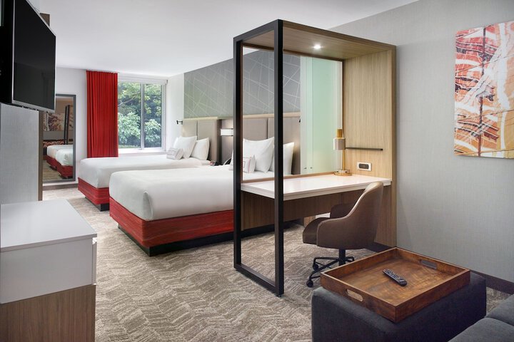 Room 7 of 22